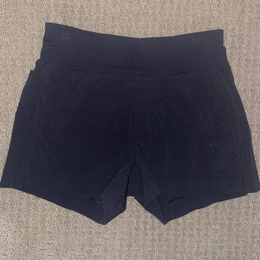 Athleta Trekkie North Short